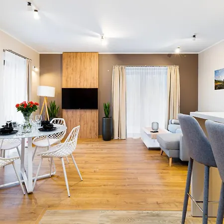 Wonder - Z Tarasami Lub Balkonami, Blisko Kompleksu Narciarskiego Arena I Kosciola Wang *