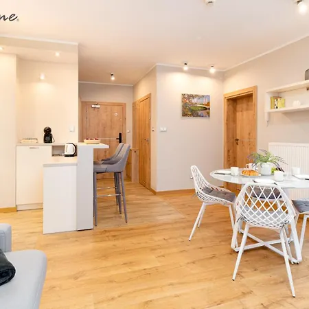 Wonder - Z Tarasami Lub Balkonami, Blisko Kompleksu Narciarskiego Arena I Kosciola Wang