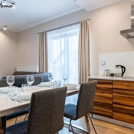 Apartmán Wonder - Z Tarasami Lub Balkonami, Blisko Kompleksu Narciarskiego Arena I Kosciola Wang