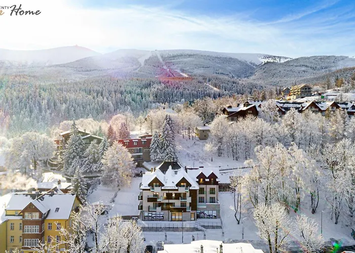 Wonder - Z Tarasami Lub Balkonami, Blisko Kompleksu Narciarskiego Arena I Kosciola Wang شقة كارباش